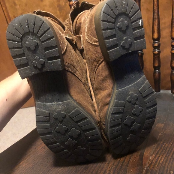 Combat Booties - Picture 4 of 5